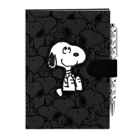 Libreta Snoopy A5 efecto terciopelo Peanuts